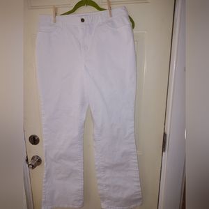 COLDWATER CREEK WOMAN'S WHITE JEANS